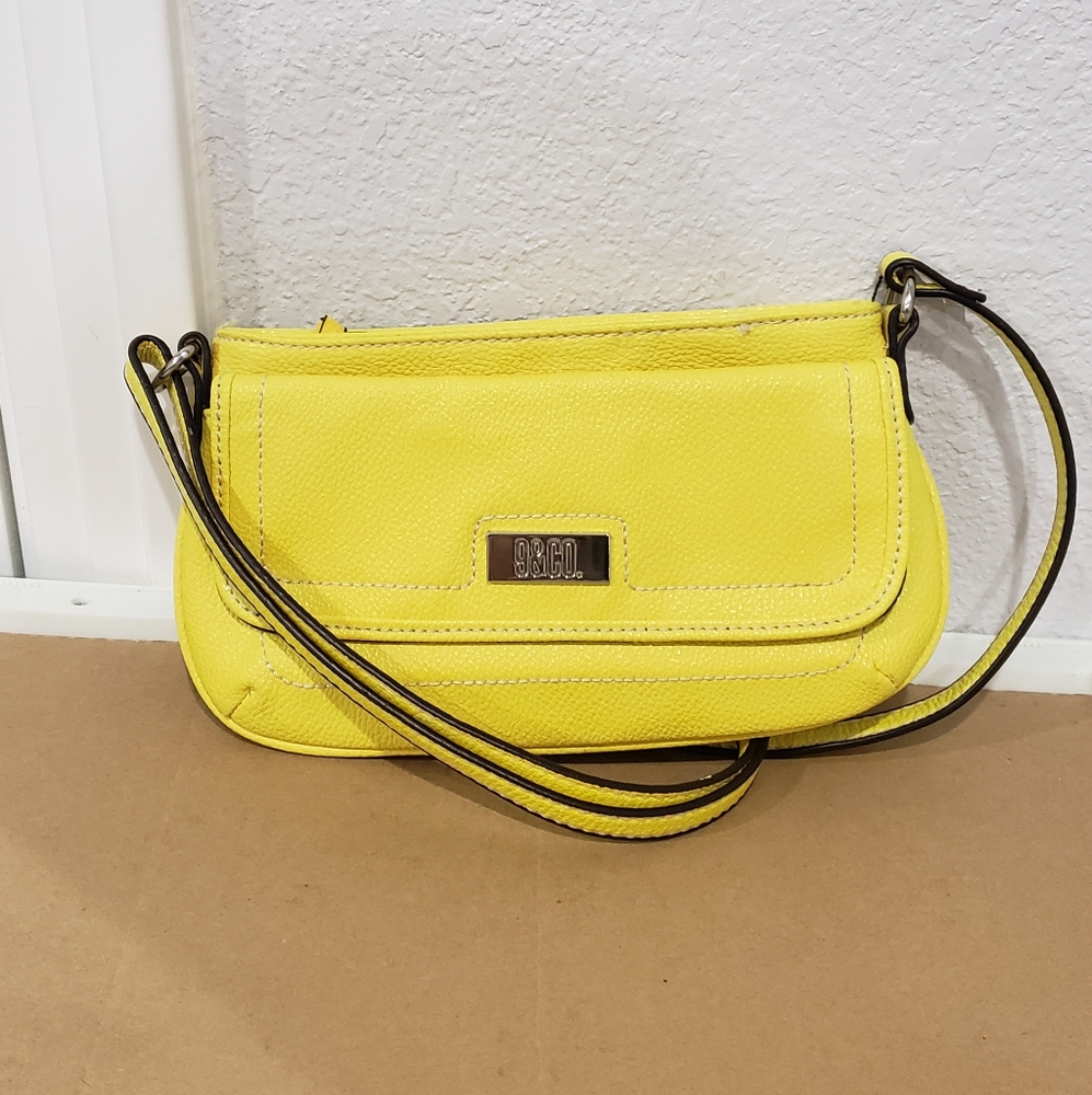 Nine & Co. Faux Leather yellow Shoulder bag